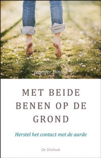 Met beide benen op de grond* - voorzijde